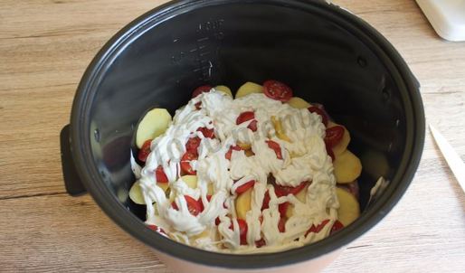 мясо по-французски в мультиварке с картофелем