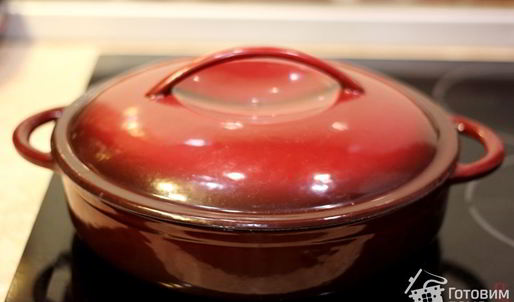 баранина с чесноком и белым вином