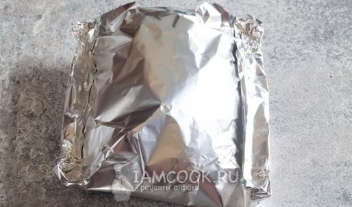 баранья нога, запеченная в духовке в фольге