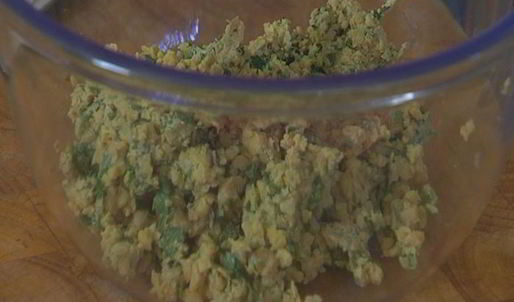 биточки из нута с сардинками