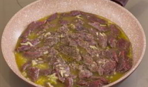 говядина, тушенная с лимоном и апельсином