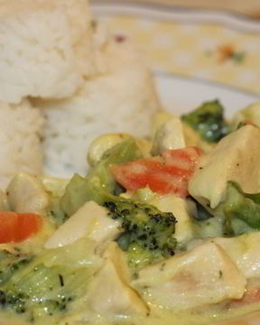 Куриная грудка с овощами