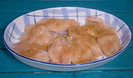 куриная грудка в кефире в духовке