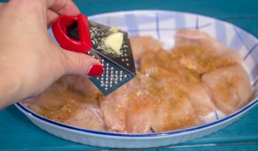 куриная грудка в кефире в духовке