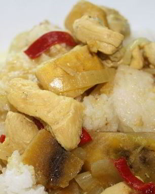 Курица карри с бананами