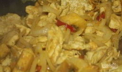 курица карри с бананами