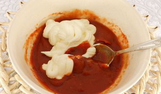 курица с грибами в томатно-сметанном соусе в мультиварке