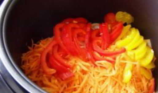 курица с овощами в мультиварке редмонд