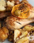 Средиземноморская курица, запеченная с картофелем