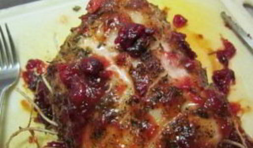 свинина в брусничном соусе