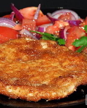 Свиные отбивные в луково-соевом маринаде