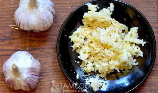 цыпленок в ореховом соусе в рукаве