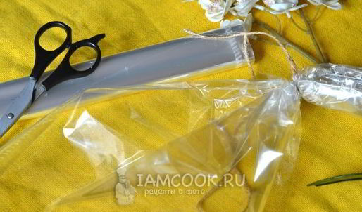 цыпленок в ореховом соусе в рукаве