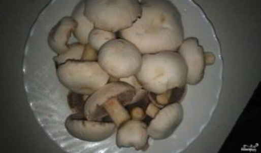 язык, тушенный в сметане