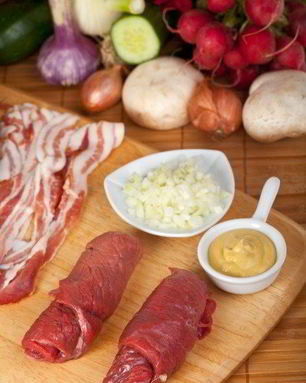 Эскалоп из индейки фаршированный шпинатом и моцареллой