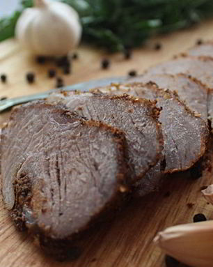 Запеченная свиная вырезка