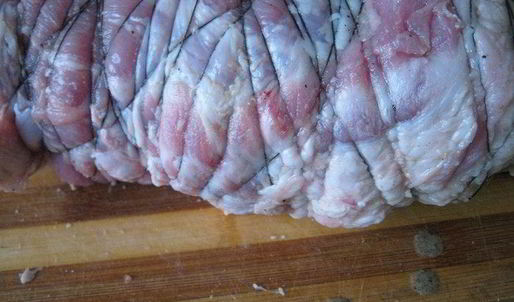 запеченная свинина с овощами и розмарином