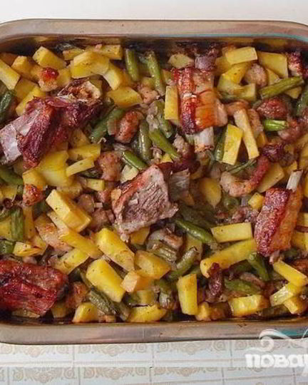 Рецепт запеченных свиных ребрышек с овощами