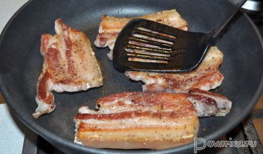 жареная свиная грудинка