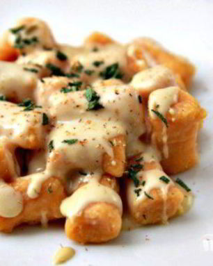 Ньокки из сладкого картофеля с сырным соусом