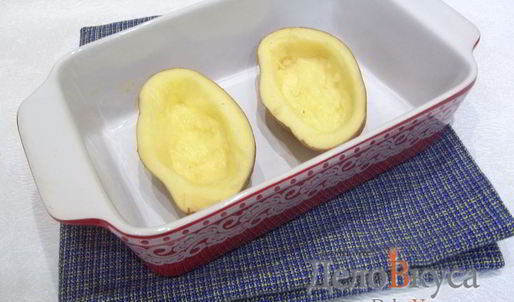 фаршированная картошка в духовке с мясным фаршем