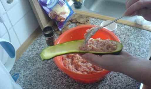 кабачки фаршированные