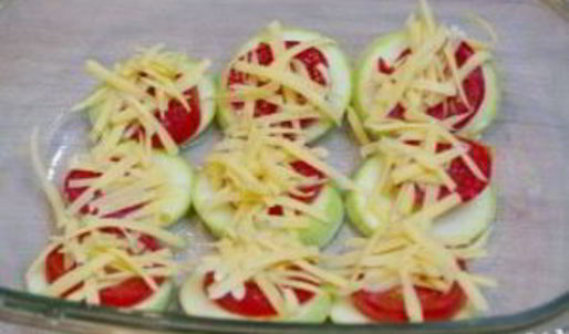 кабачки с помидорами и сыром в духовке