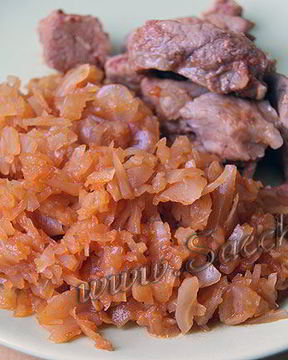Капуста тушеная