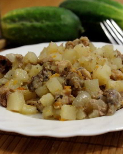 Рецепт картофель с мясом, запеченный в пакете