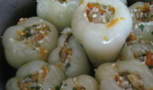 перец, фаршированный грибами