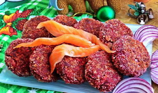 свекольные биточки с лососем