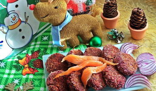 свекольные биточки с лососем