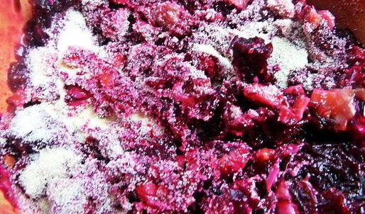 свекольные биточки с лососем