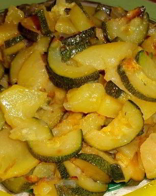 Тушеные кабачки с картошкой