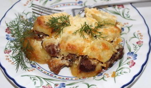 говяжья печень в духовке со сметаной