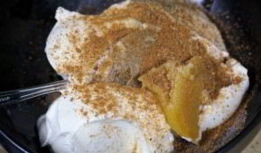 куриная печень со сметаной