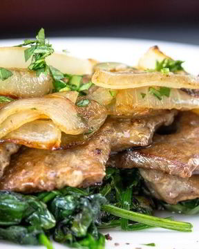 Печень по-венециански