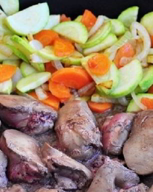 Печень с кабачками