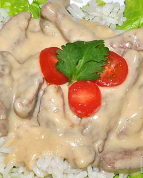 Печень в сырном соусе