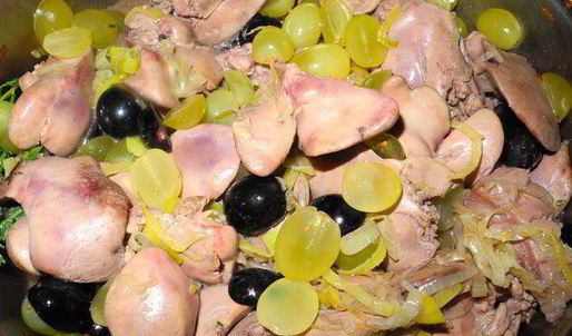 печенка в кафтане из слоеного теста