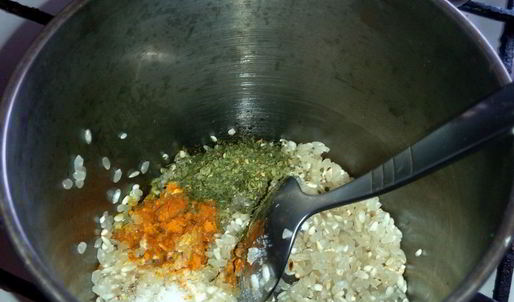 тушеная куриная печень