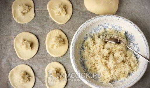 пельмени с черной редькой