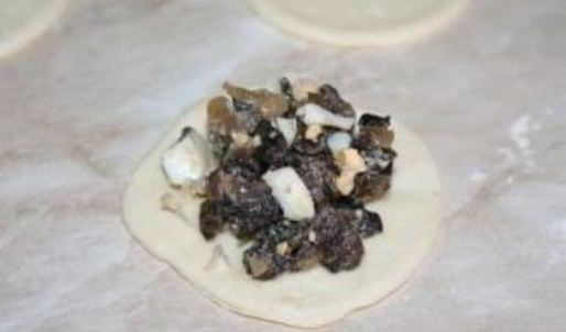 пельмени с грибами