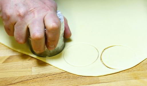 пельмени с квашеной капустой