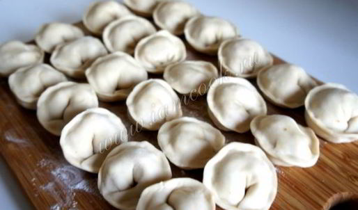 рыбные пельмени с овощами