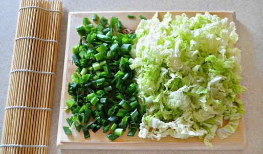 японские жареные пельмени гедза