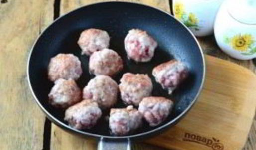 хан-плов с фрикадельками