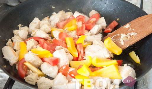 паэлья с курицей