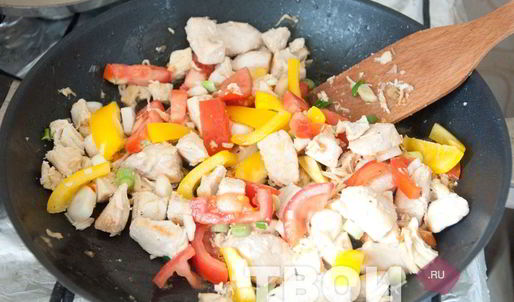 паэлья с курицей