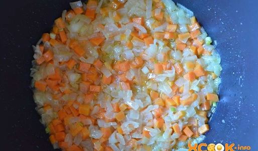 паэлья с мидиями